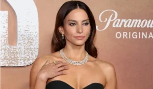 Генезіс Родрігес веде переговори про роль у сезоні 3 'Нічного агента'"