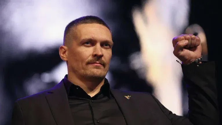 Олександр Усик