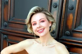 Олена Курбанова