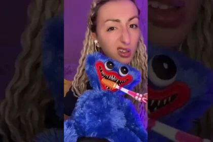 Алінка Кученьова