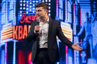Фото і відео Володимира Зеленського – від офіційних заходів до особистих моментів. Дивіться, як формувався образ лідера сучасної України.