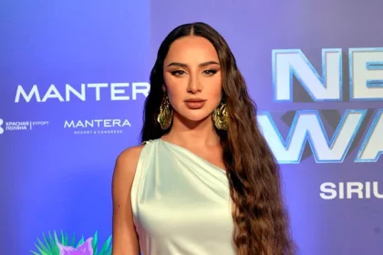 Анна Асті