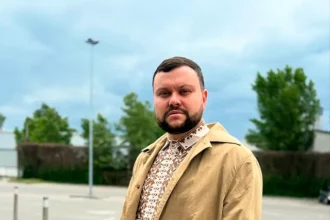 Артем Дамницький