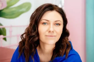 Ельсіна Хайрова