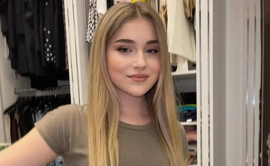 Мікелла Абрамова