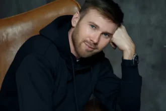 Олексій Комаровський