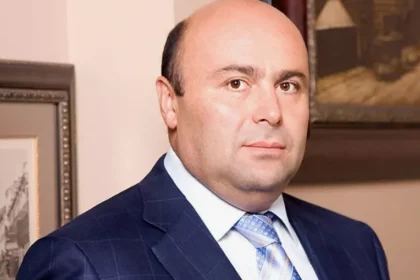 Михайло Хубутія