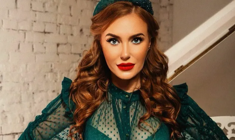 Слава Камінська