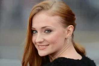 Софі Тернер