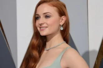 Софі Тернер