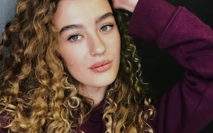 Уляна Синецька