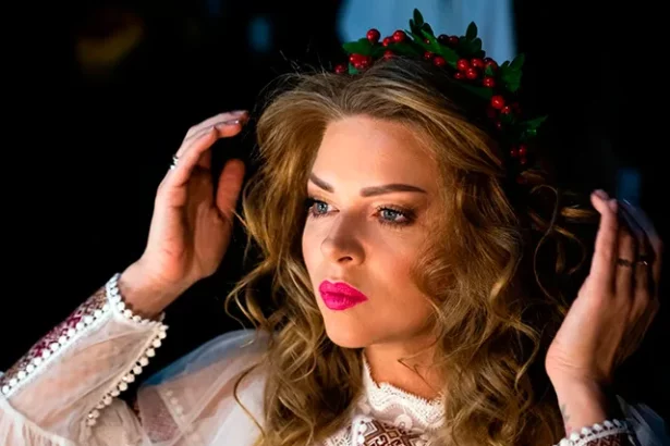 Яна Глущенко