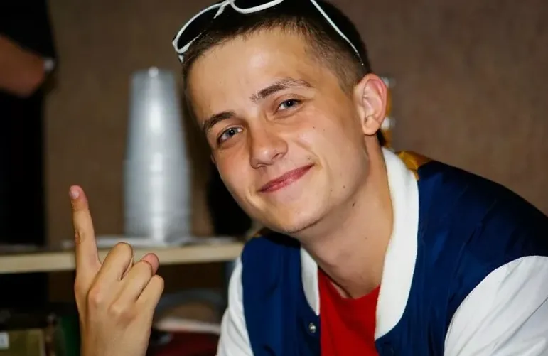 Артем Лоїк