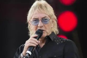 Джон Лоутон