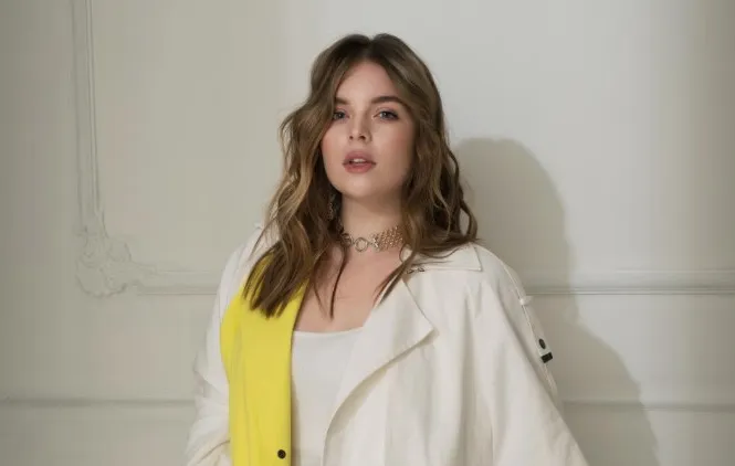 Еліна Іващенко