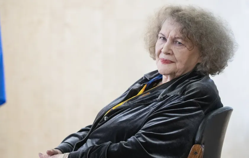 Ліна Костенко