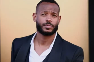 Марлон Веянс