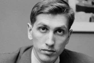 Катрін Деньов