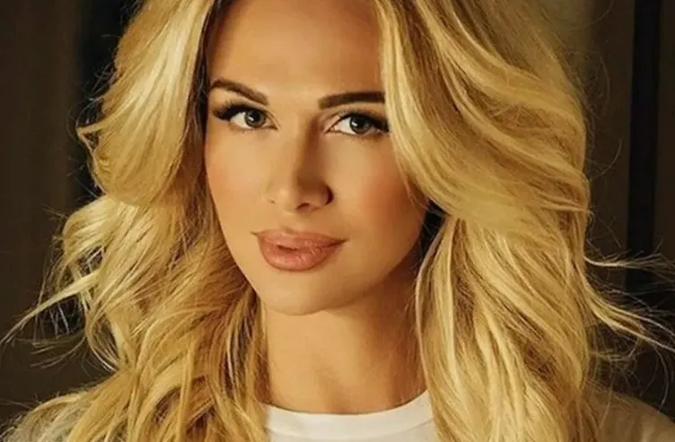 Вікторія Лопирьова