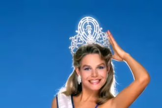 Лоррейн Даунс