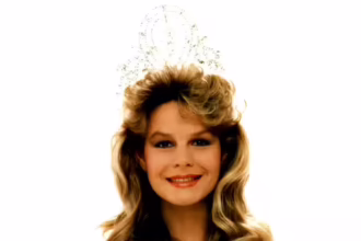 Лоррейн Даунс