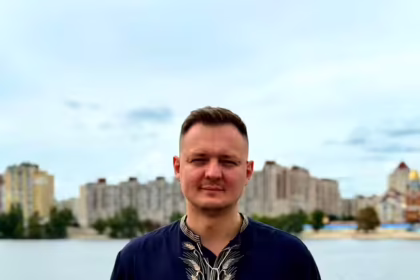 Максим Лавриненко