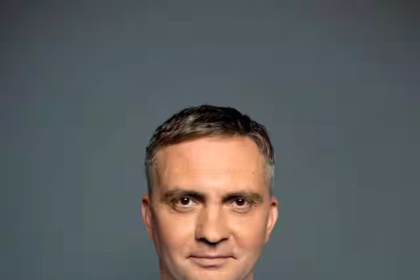 Михайло Озеров