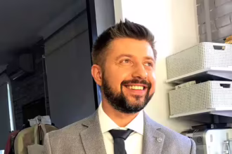 Олександр Бережок