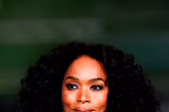 Анджела Бассетт