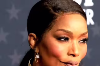 Анджела Бассетт