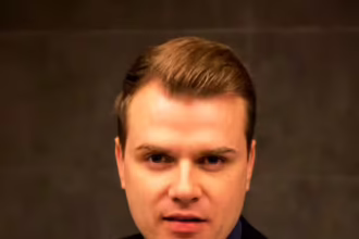 Антон Довлатов