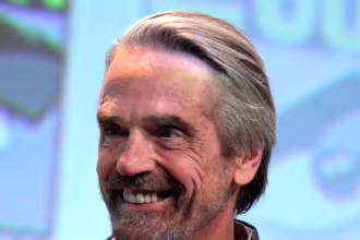 Джеремі Айронс