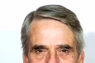 Джеремі Айронс