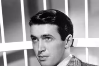 Джеймс Стюарт