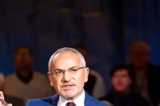 Савік Шустер