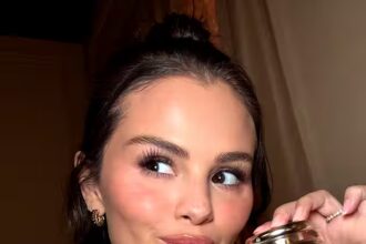 Селена Гомес