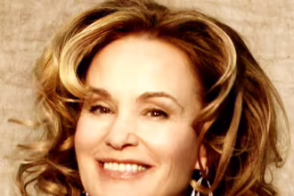 Джессіка Лендж