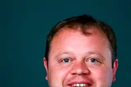 Євген Нікішин