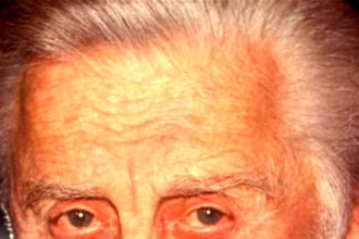 Кірк Дуглас