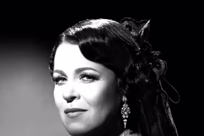 Неля Шовкопляс