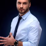 Володимир Полуєв