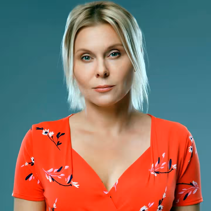 Яна Троянова: