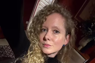 Джулія Фокс