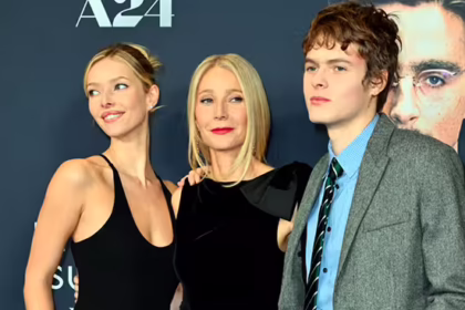 Моя Стрічка на Леді Дрім: Персональний Потік Жіночих Історій