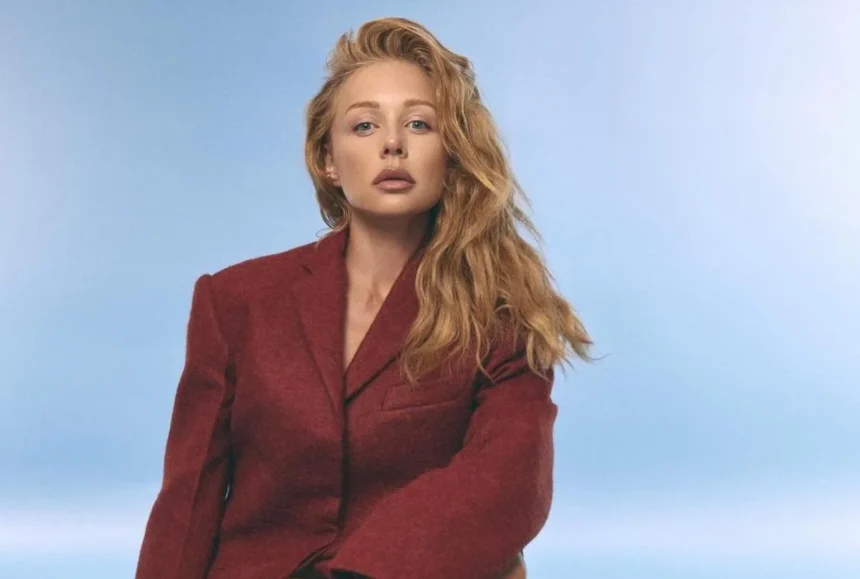 Моя Стрічка на Леді Дрім: Персональний Потік Жіночих Історій