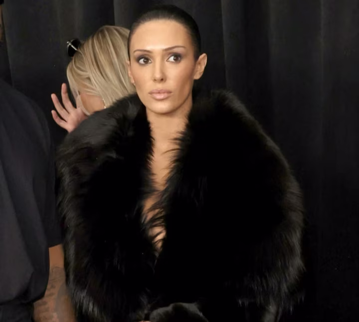 Б’янка Цензорі оголена в Instagram