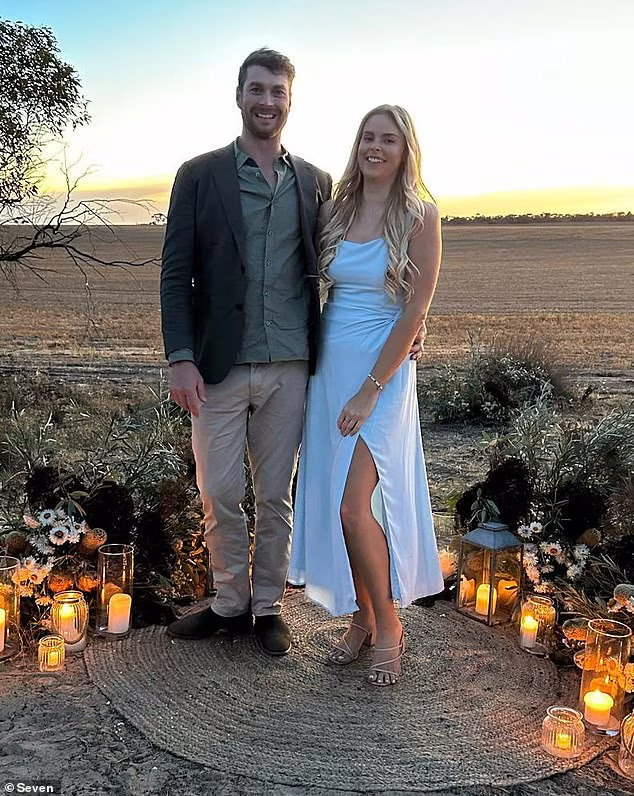 Кларетт Ґудхед залишила роботу заради переїзду до Томаса