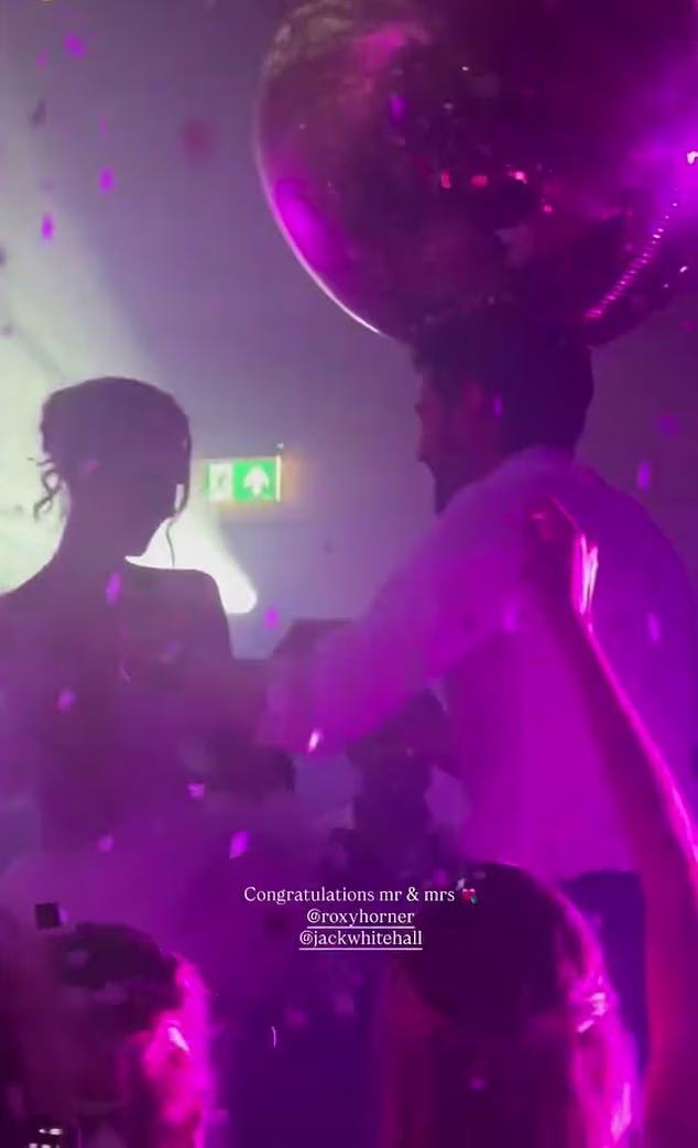 Краєвид маєтку Euridge Manor під час весілля Джека Вайтголла