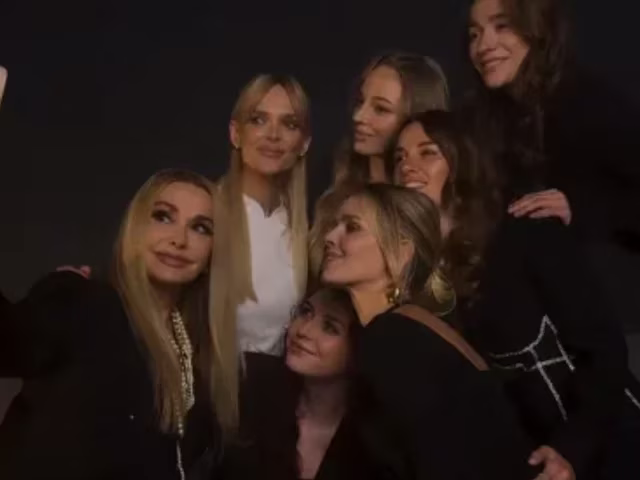 Сумська, Коротка, Білодід, Решетнік, Готочкіна, Кузнєцова та Пташка на зірковому дівич-вечорі