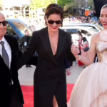 Стенлі Туччі та Емілі Блант виявилися родичами: несподіване відкриття